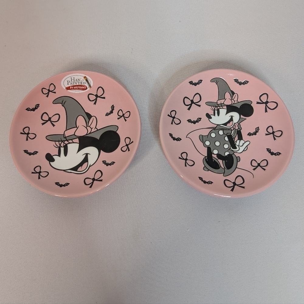 Disney Minnie Mouse Pink and Black Halloween Plates set Of 4 NWT - Picture 9 of 9